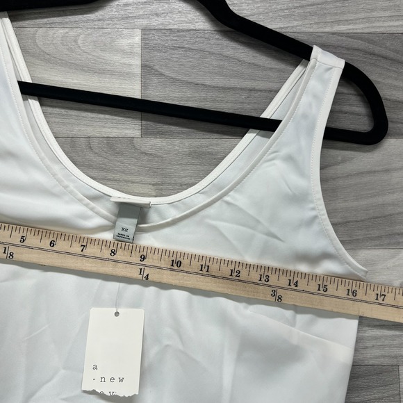 A New Day Tank Top Women's Size XS Ivory Scoop Neck Casual Sleeveless Pullover - Picture 10 of 11